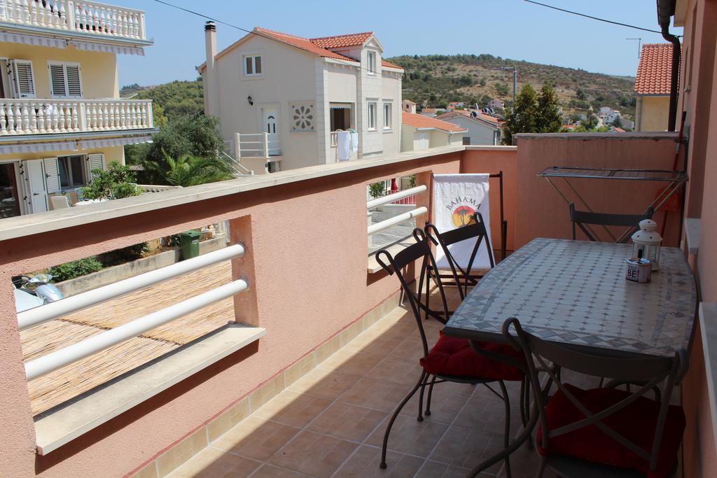טרוגיר Apartments Luvi מראה חיצוני תמונה